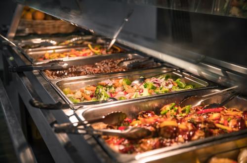 International Buffet lunch options