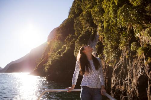 Passenger aboard Lady Stirling looking up landscape