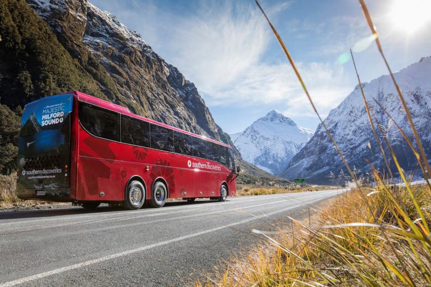 Coach & Nature Cruise – 15% Off Select Departures